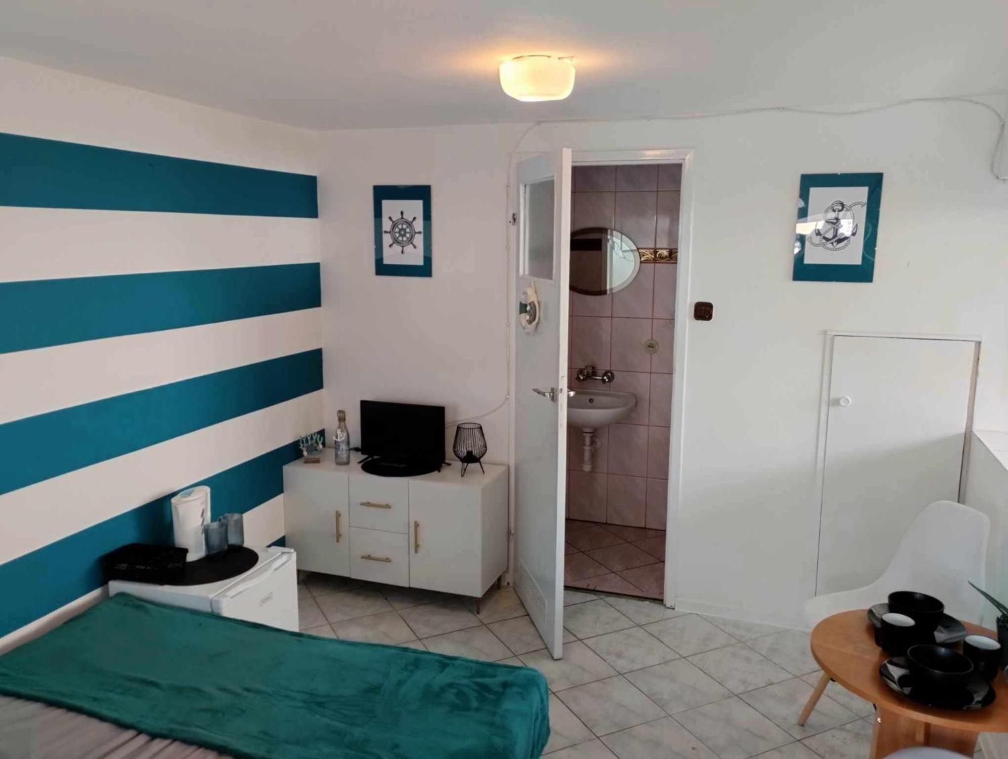 Pokoje Goscinne Cholewa Miedzyzdroje Habitación foto